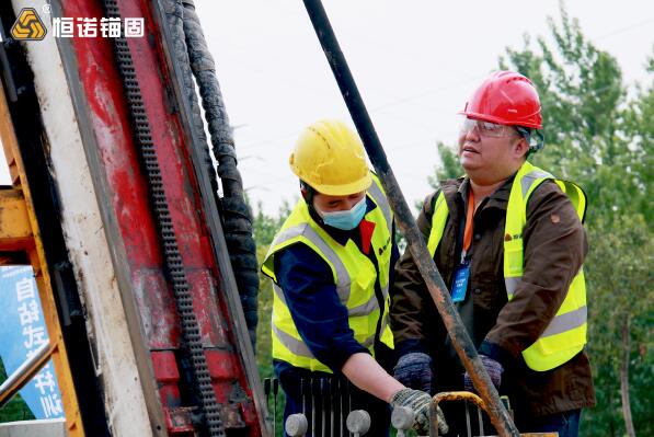 83487472.jpg 上機實操