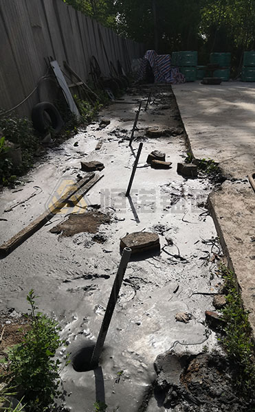 自鉆式錨桿施工圖 自鉆式錨桿施工圖