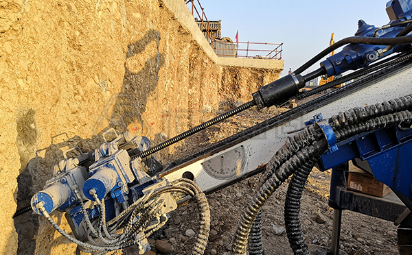 中空錨桿注漿不飽滿