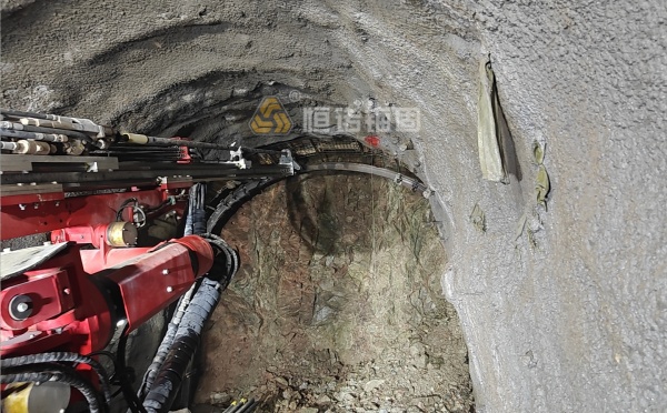 礦山高應力巖層支護新選擇：自鉆式中空錨桿技術優勢與應用