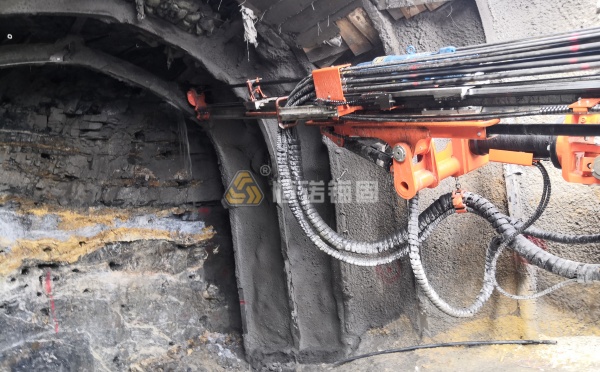 礦山支護降本增效之路:自鉆式錨桿技術與應用
