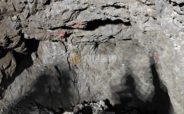 一體化施工顯優勢，自鉆式錨桿賦能礦山高效支護