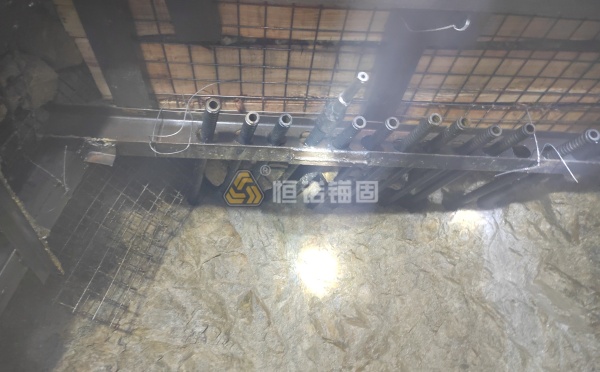 巷道冒頂處理原則是什么