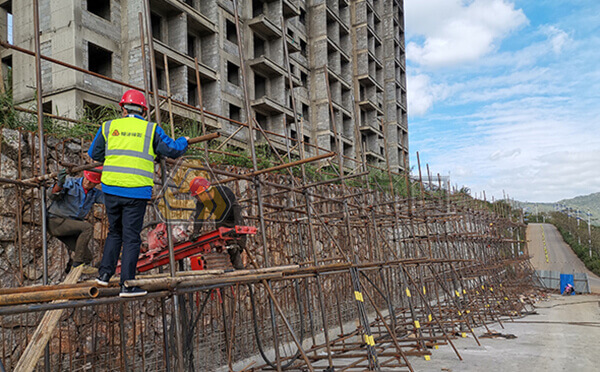 自鉆式中空錨桿在斷層破碎帶巖石邊坡施工中的注意事項 自鉆式中空錨桿在斷層破碎帶巖石邊坡施工中的注意事項